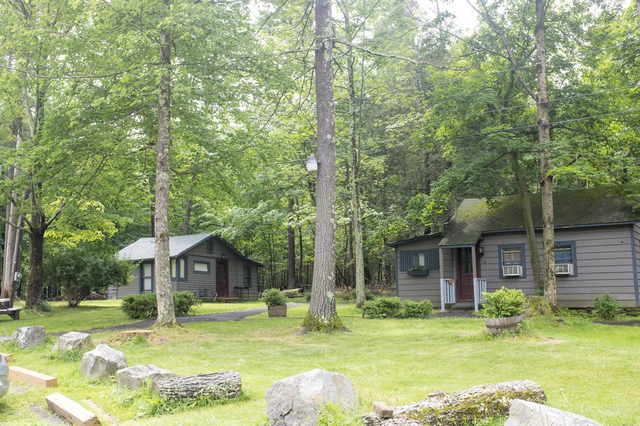 The Lodge Woodstock Exterior photo